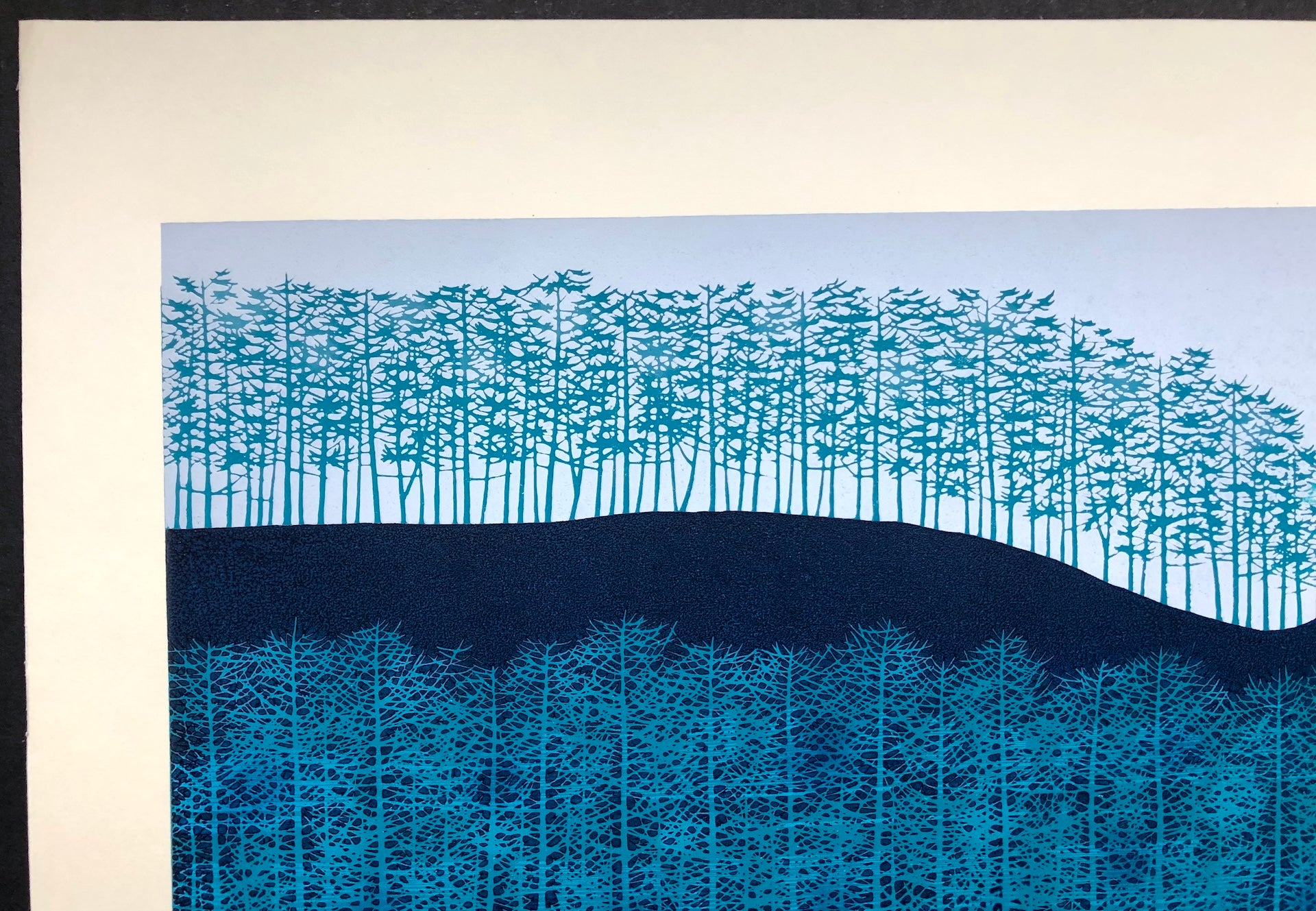 - Hirogaru kigi, Ao (Stretch of Trees - Blue) -