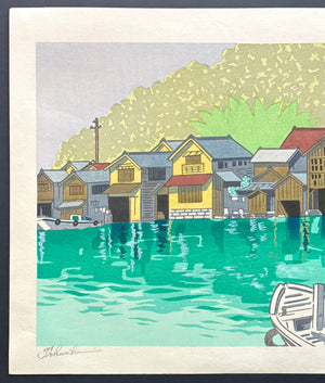 - Tango Ine no Funaya (Boat Houses at Ine in Tabgo) -