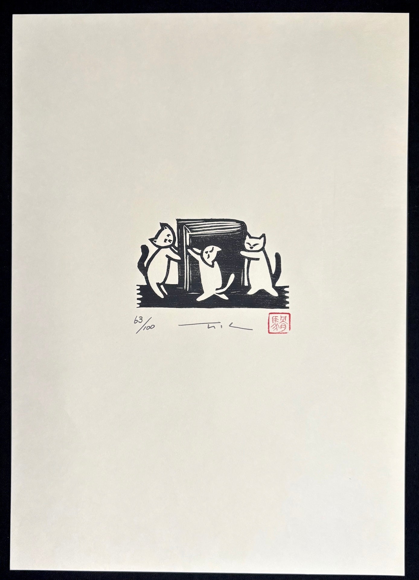  - Cats Closing Book - Takashi Ohno - SAKURA FINE ART