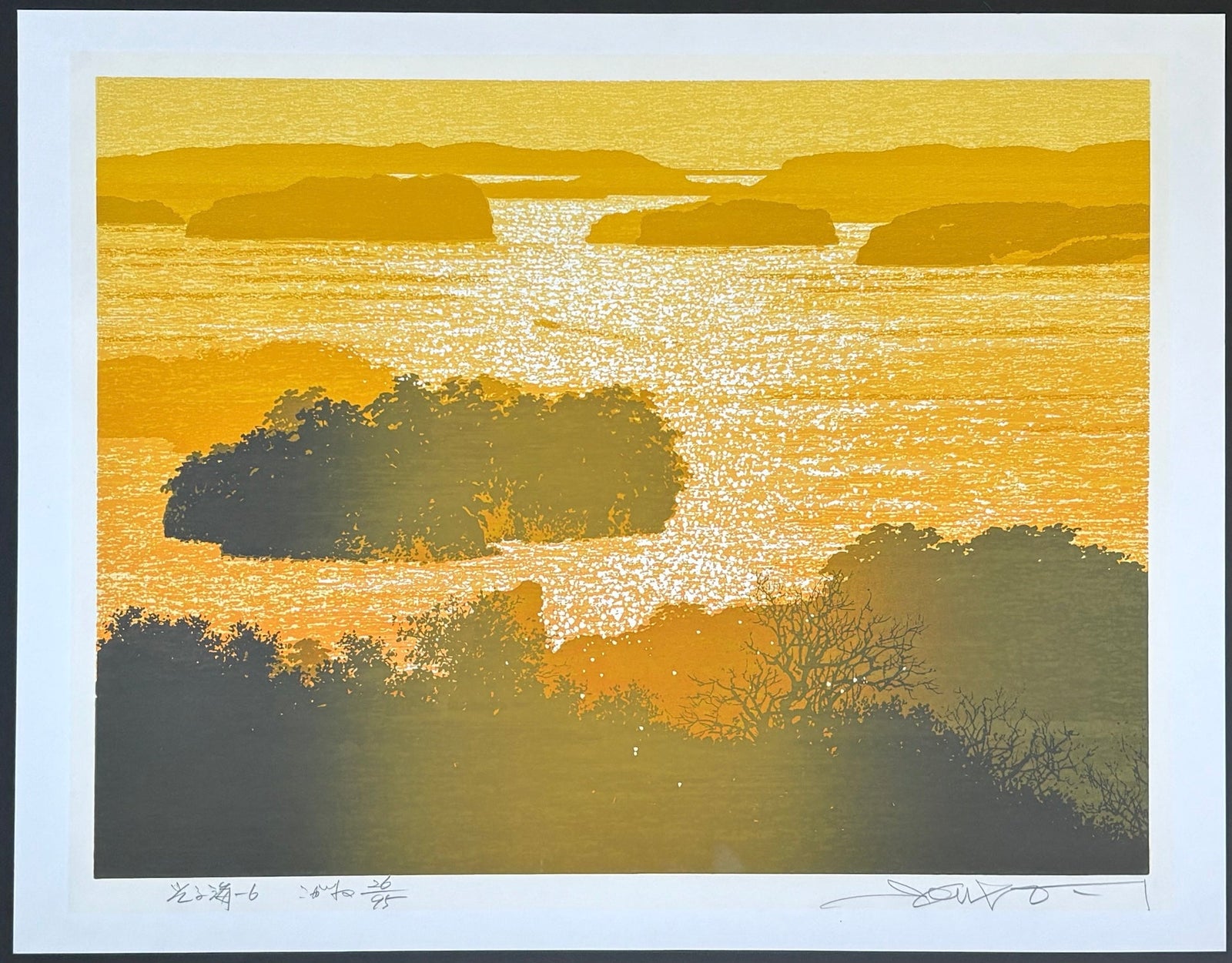 - Hikaru Umi -6 Kogane (Shimmering Sea VI: Golden Radiance) - Soho Ikegami - SAKURA FINE ART