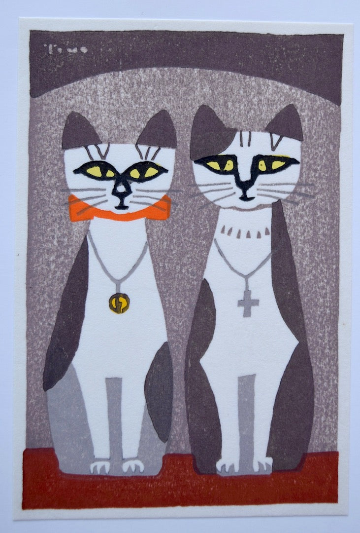 Two Cats Wearing Necklaces - SAKURA FINE ART