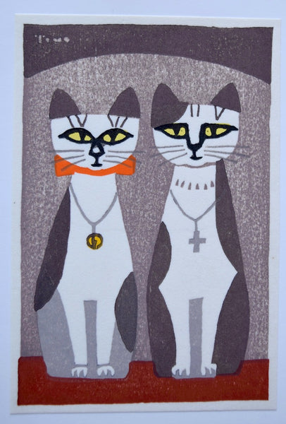 Two Cats Wearing Necklaces - SAKURA FINE ART