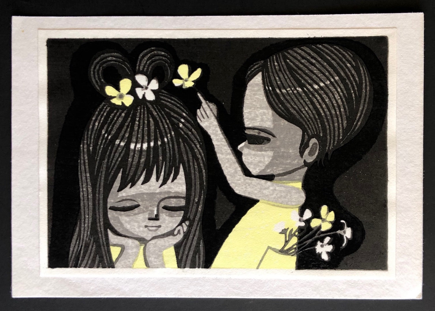  - Children with Flowers - SAKURA FINE ART